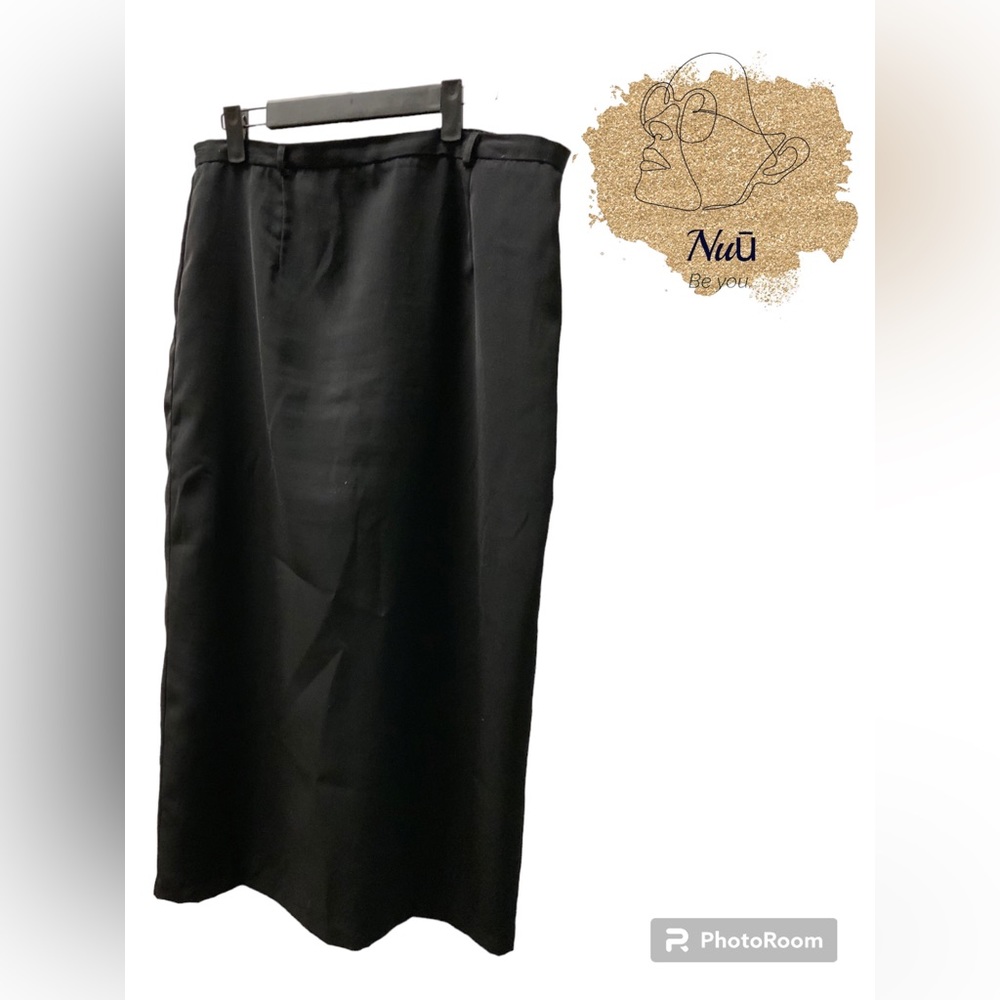 Sag Harbor Black Straight skirt size 14